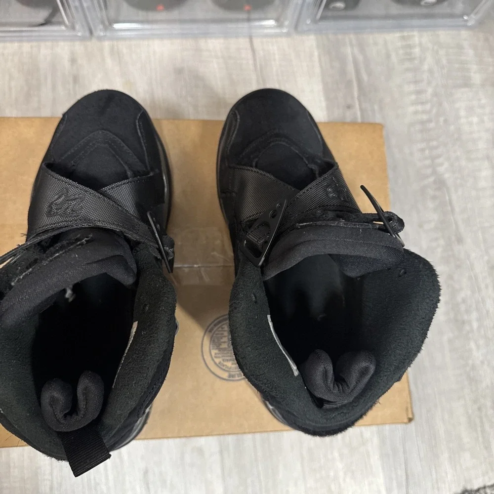 Size 6.5Y - Jordan 8 Retro Winterized Gunsmoke (GS) - FN5190 001  see details